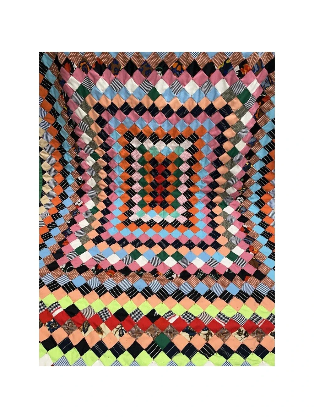 Vtg Around The World Postage Stamp Quilt 60’s 70’s Poly Fabric MCM 46” X 75”